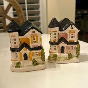 Vintage Victorian, townhouse, yellow, and pink salt and pepper shakers.